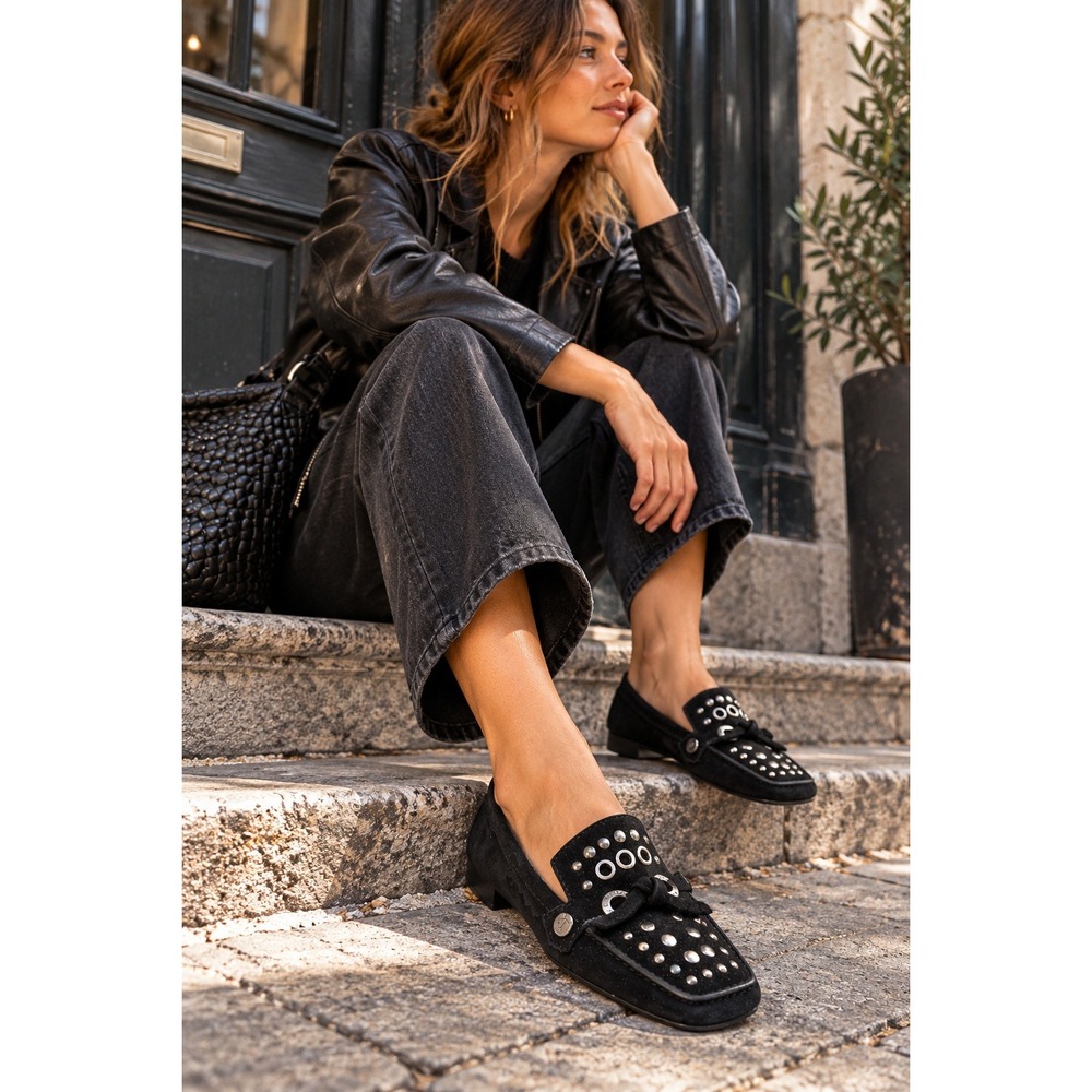 Y2K Tod's Studded Grommet Black Suede Bow Loafers Made in Italy US 6 EU 36
